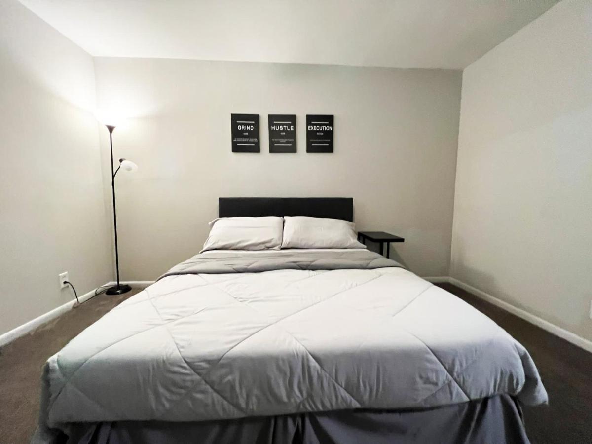 The Lux 28 Tvs Every Room Free Wifi Atlanta Esterno foto